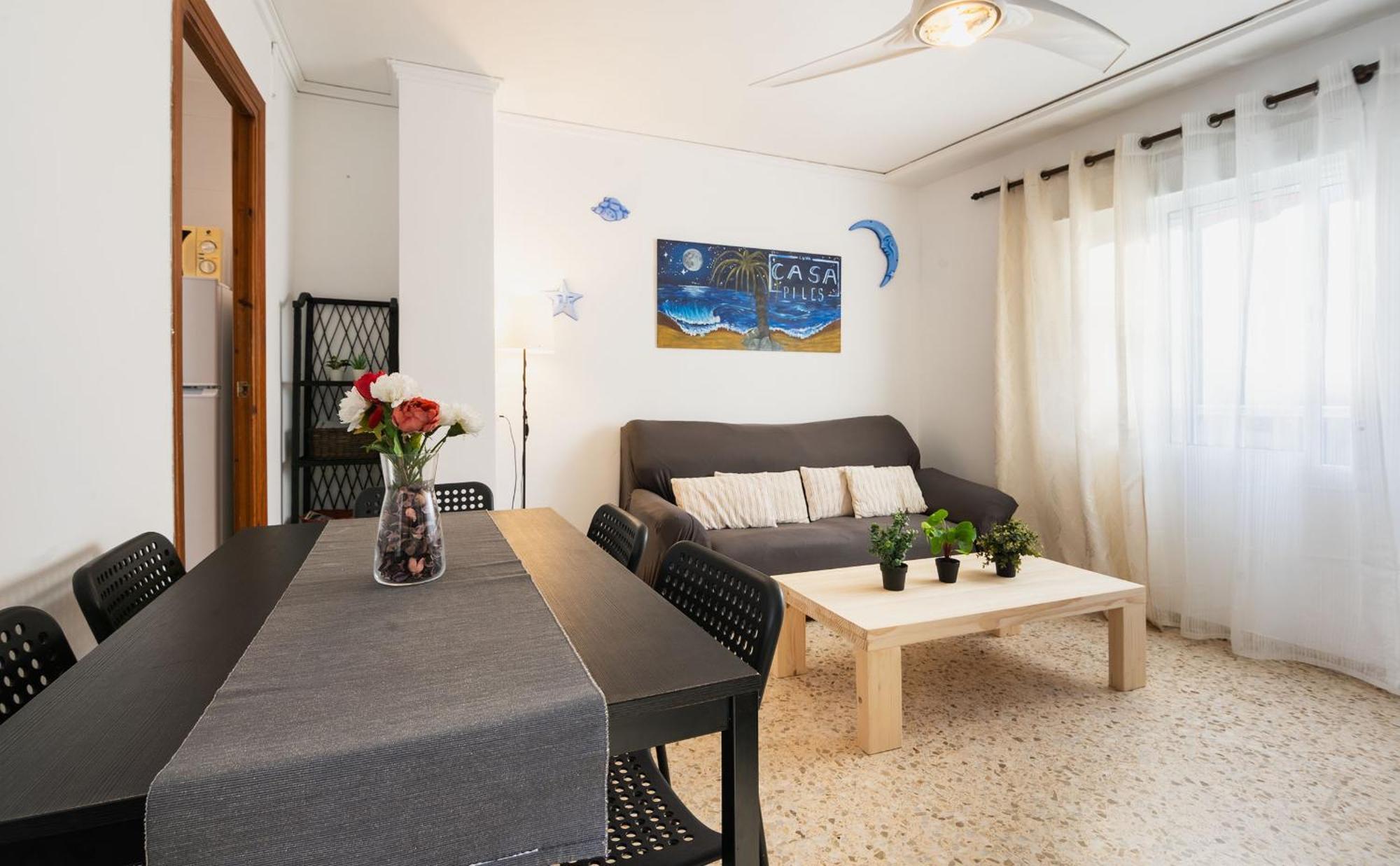 Beachfront House ピレス エクステリア 写真