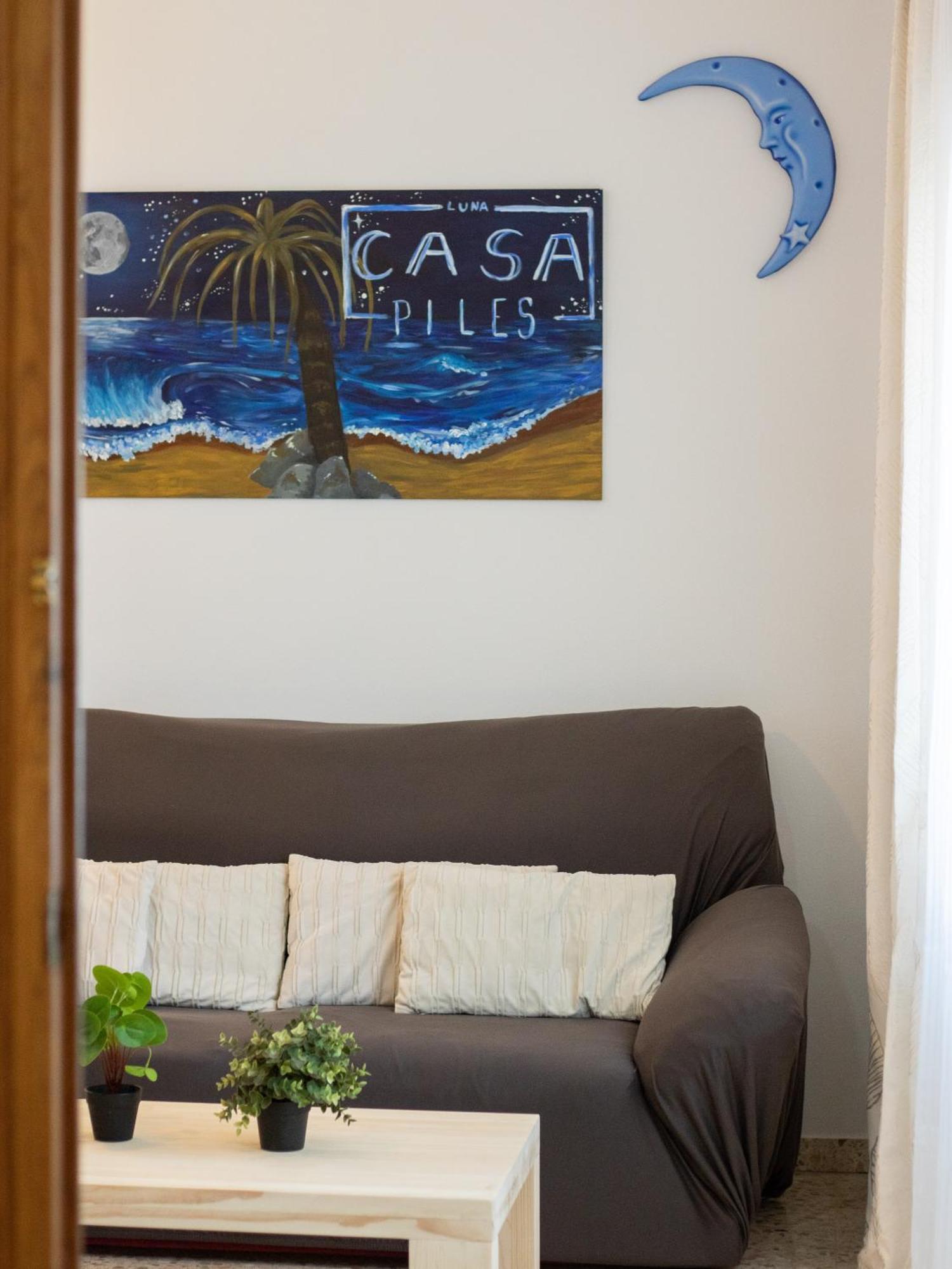 Beachfront House ピレス エクステリア 写真