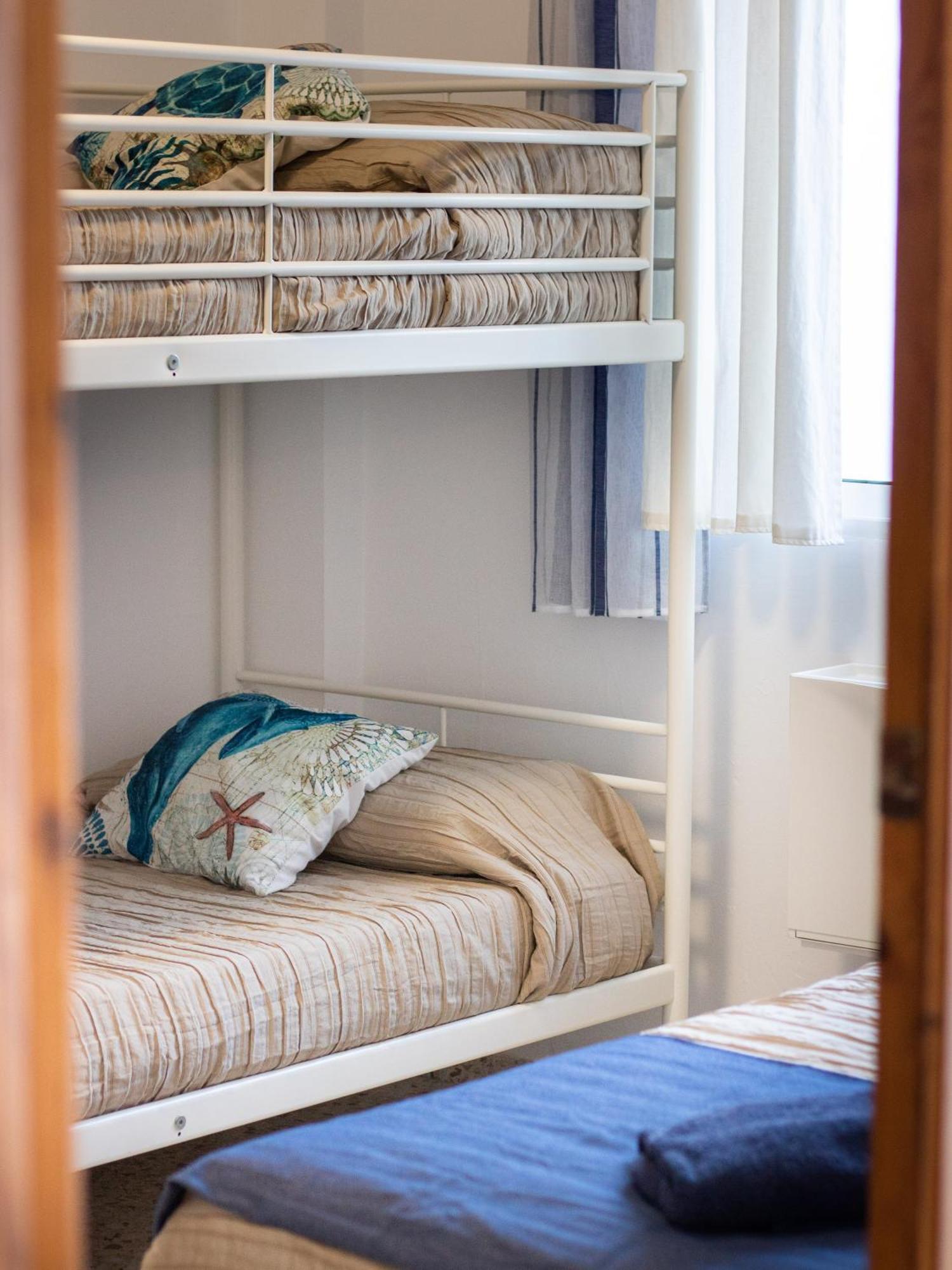 Beachfront House ピレス エクステリア 写真